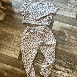 Colsie crop lounge set